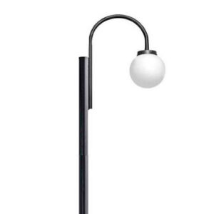 Poste Curvo com Globo para Jardim